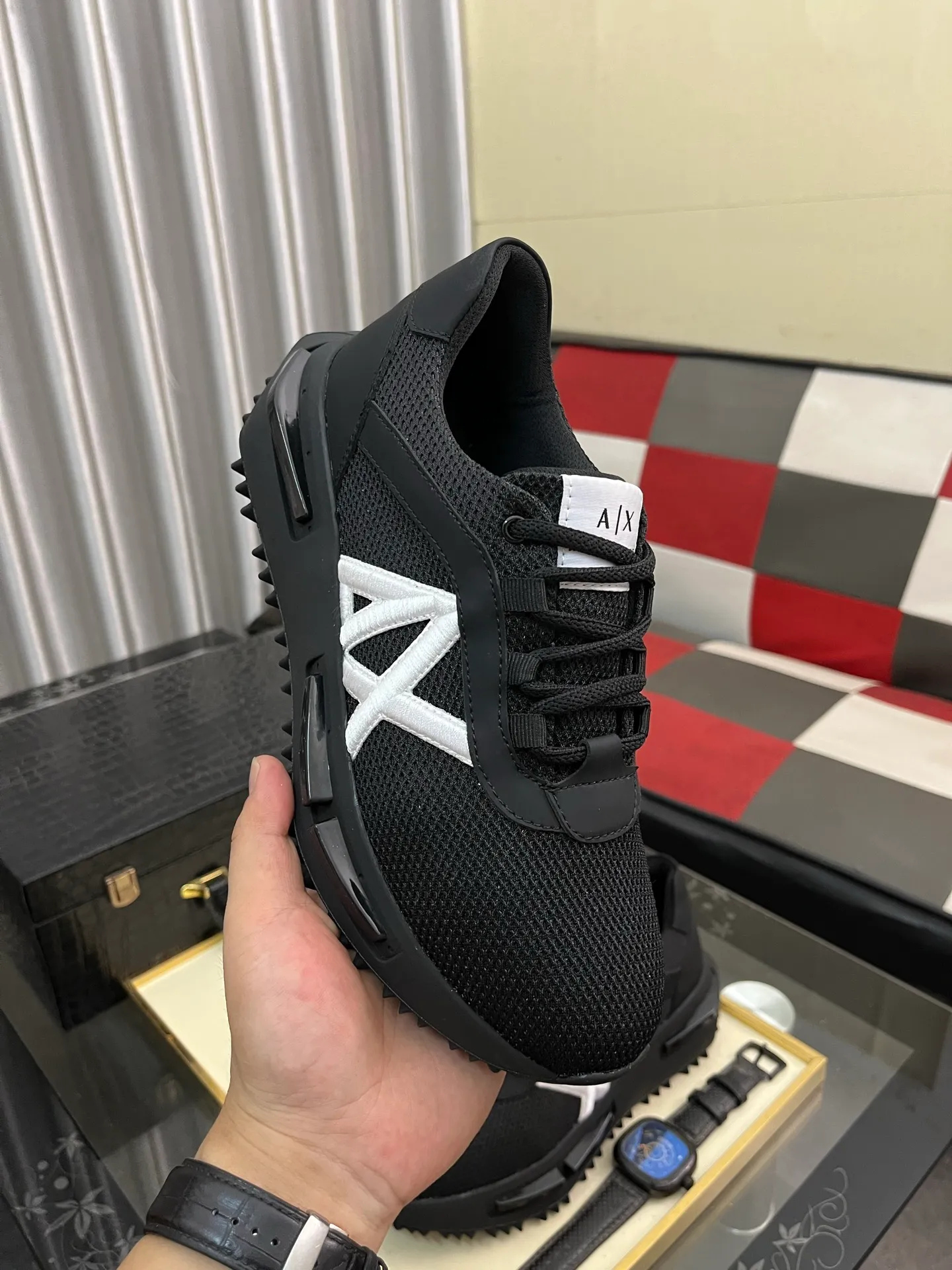 Men's Men's Shoes💰458⌚️⌚️Dior unique modern style sneakers. Counter purchasing 🏃casual leather shoes😍😍 original cowhide leather imported from Italy (refuses to discolor and grind feet) soles: original soles specially provided by the original factory, super cool😍 lace up and walk with wind👍 style design ⚠️ super comfortable and wear-resistant original soles. Just like shooting the real thing 🎬The real thing is better Code number: 38-443️⃣Colors available